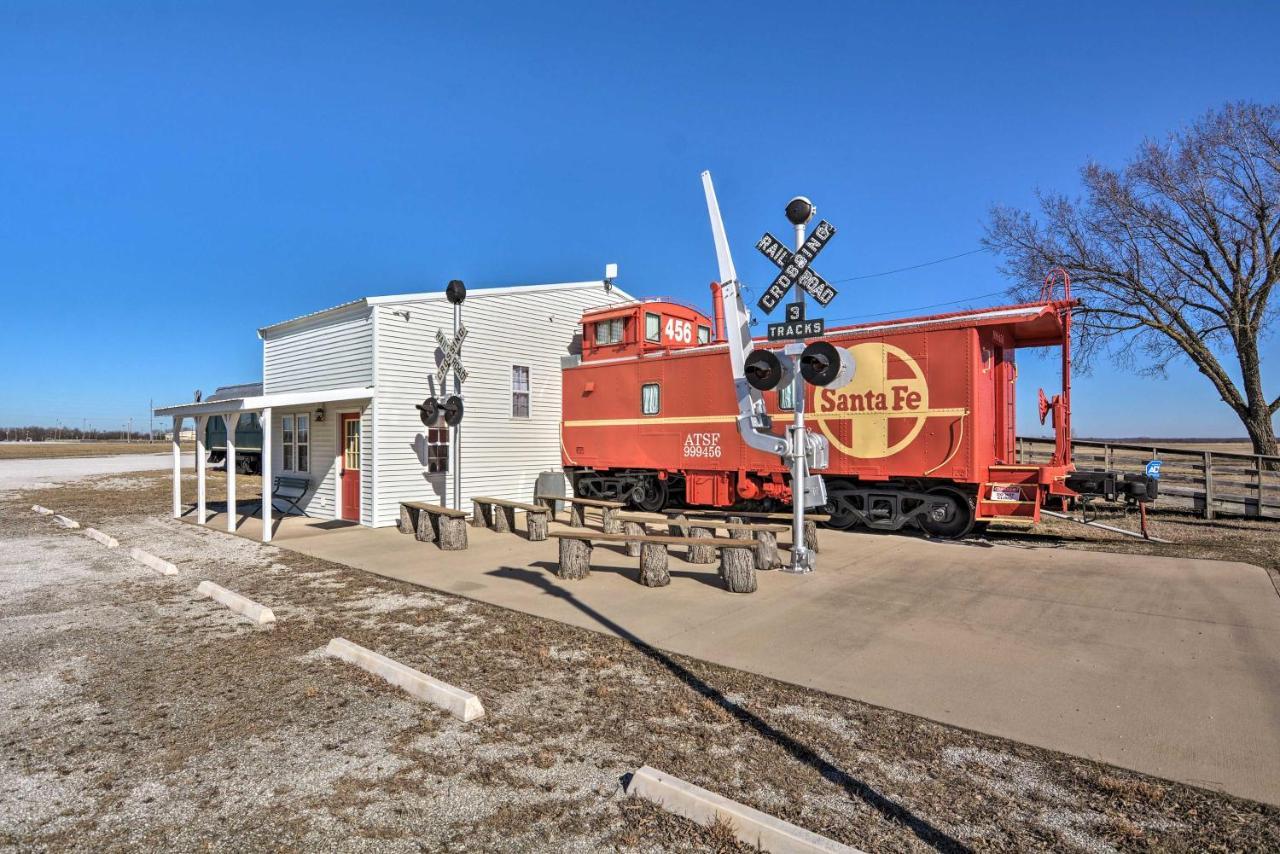 Unique Joplin Gem Converted Train Car Studio المظهر الخارجي الصورة