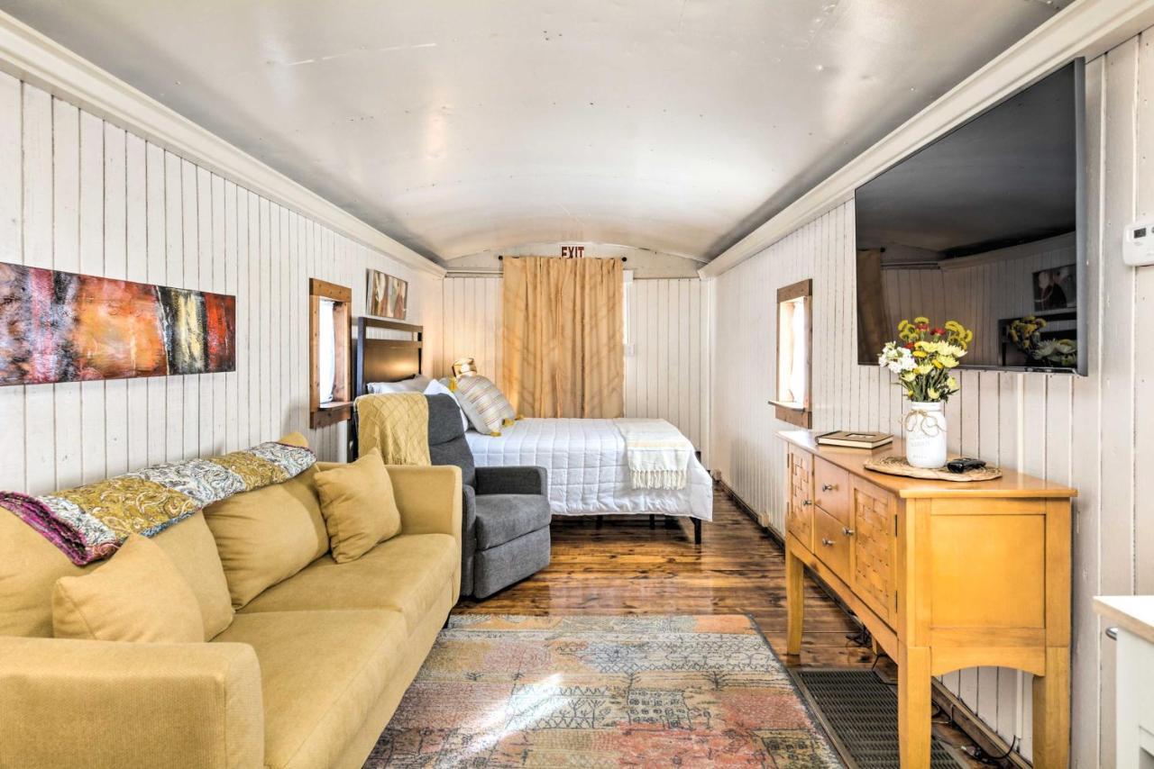 Unique Joplin Gem Converted Train Car Studio المظهر الخارجي الصورة