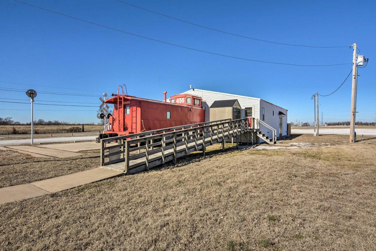 Unique Joplin Gem Converted Train Car Studio المظهر الخارجي الصورة