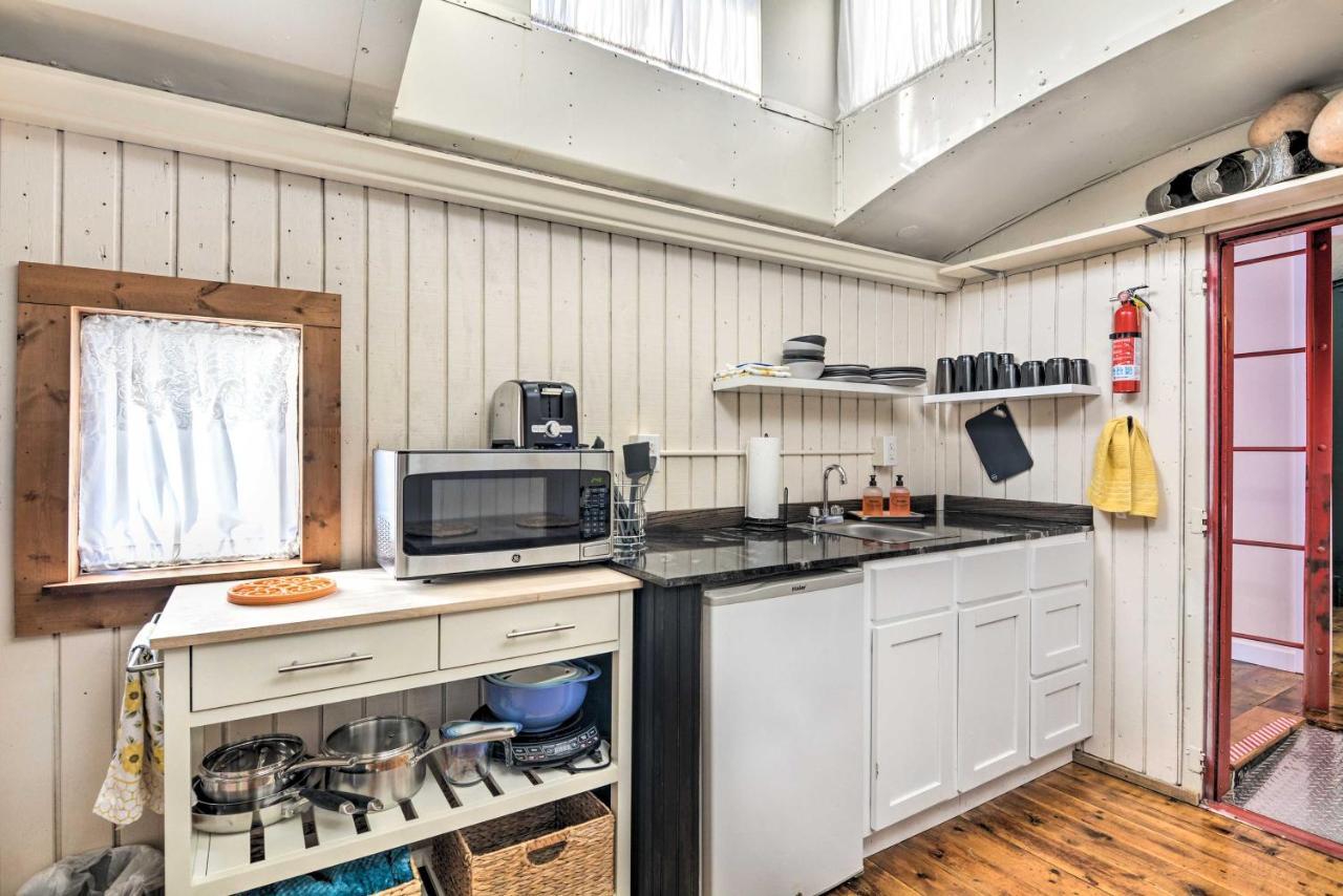 Unique Joplin Gem Converted Train Car Studio المظهر الخارجي الصورة